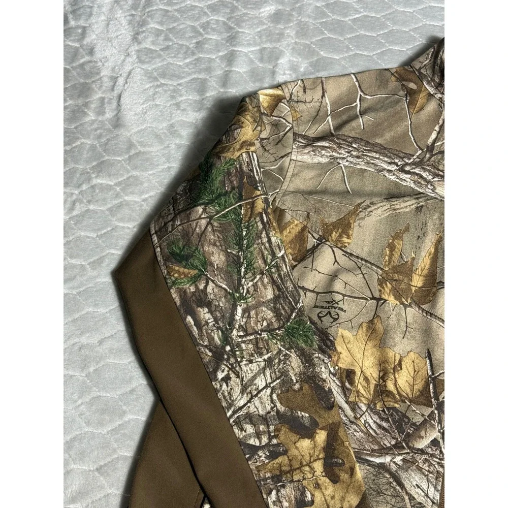 Realtree Xtra Camo Hunting Jacket Mens Large Scent Factor Softshell Full Zip